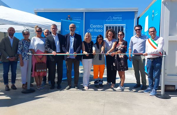 UN NUOVO SPAZIO PER LA SOSTENIBILITÀ: INAUGURATO IL CENTRO DEL RIUSO DI CURTATONE